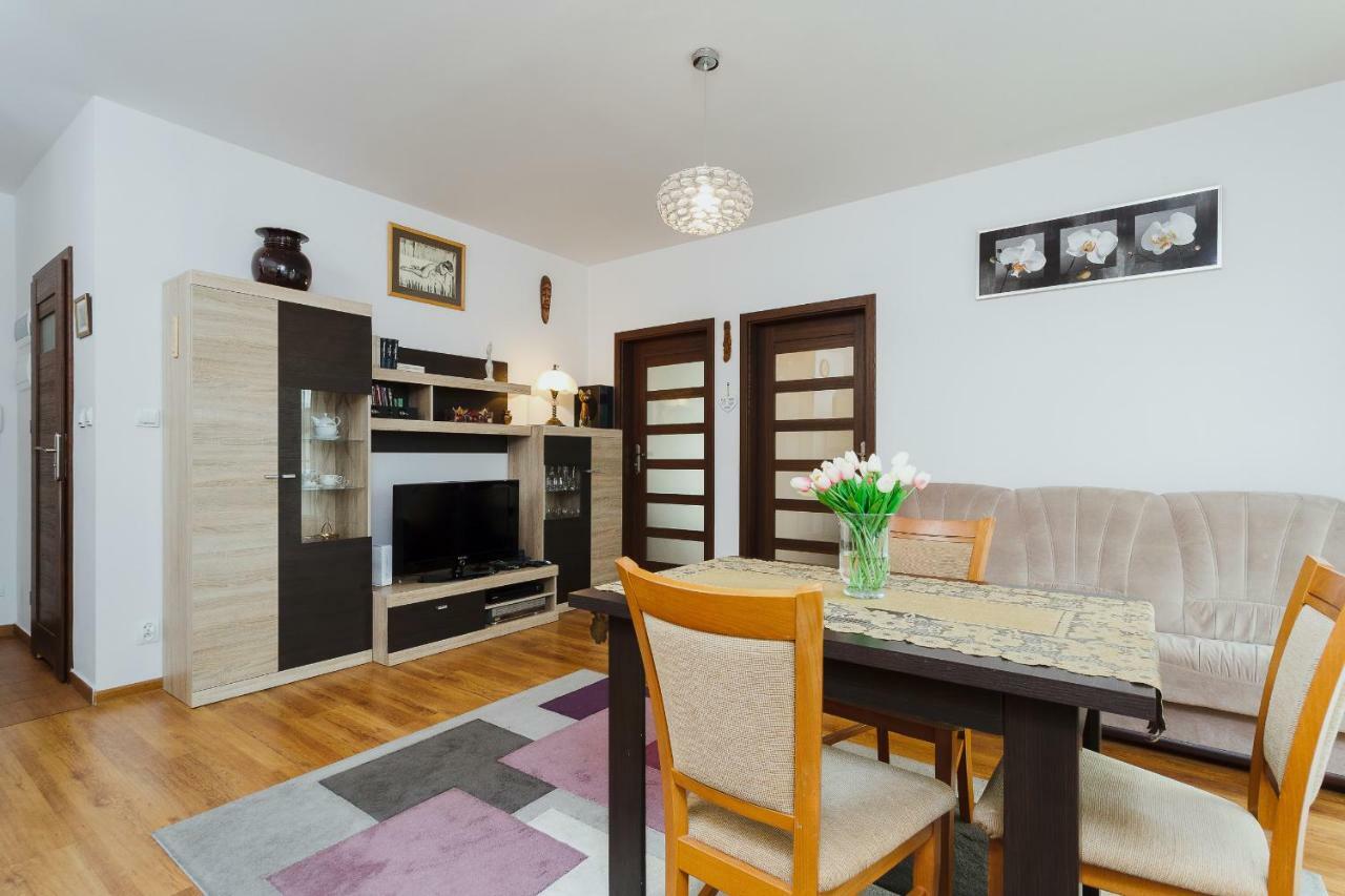 Apartment Osiedle Pod Debem Krakow
